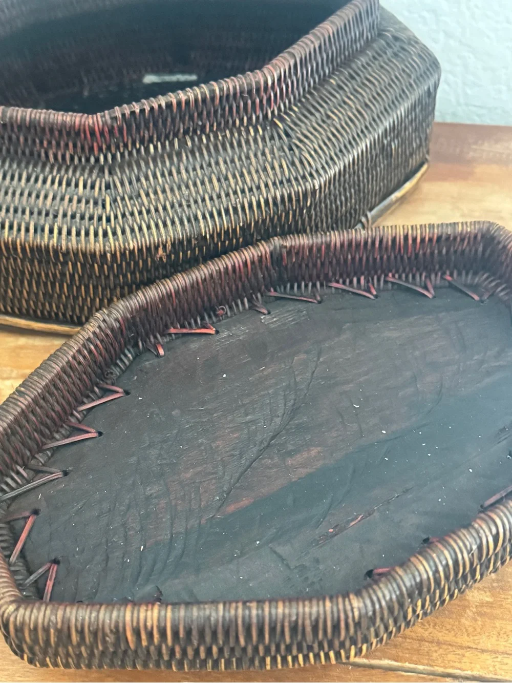 Vintage Rustic Woven Rattan Decorative Storage Box in Dark Brown 10